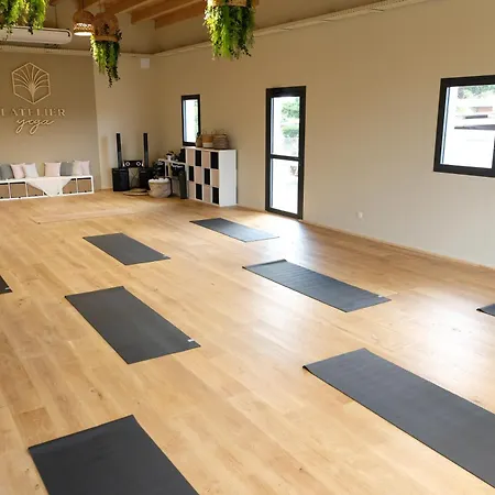 De La Clape Village - Maeva 5* 아그