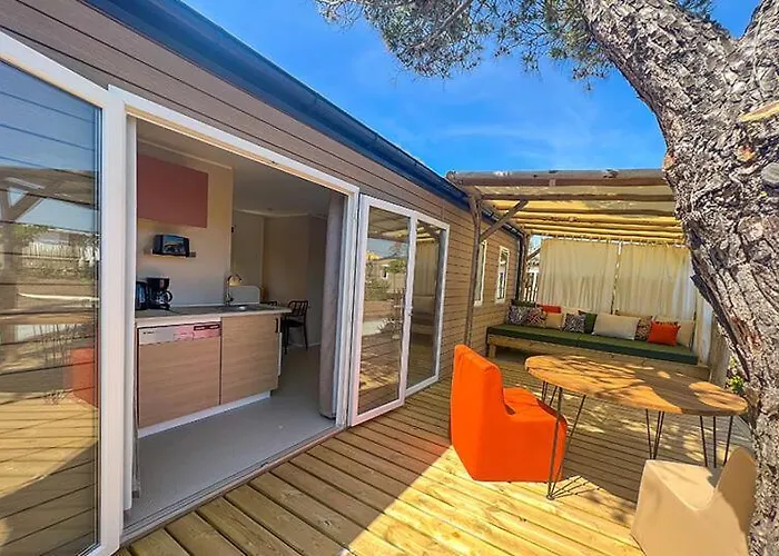 De La Clape Village - Maeva مكان تخييم آجد